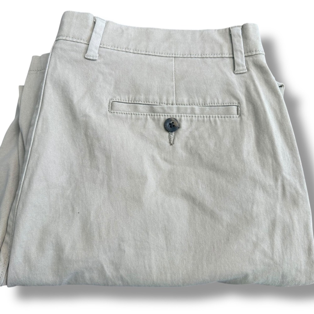 Amazon Essentials Mens Khaki Classic Fit Straight Leg Chinos Pants Size 36x28 - Picture 2 of 9